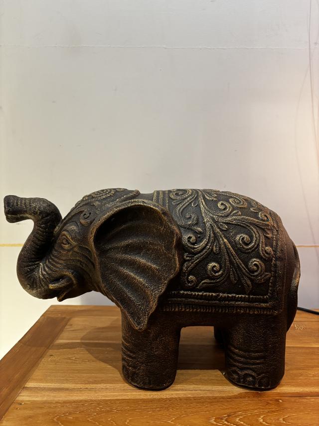 40cm Elephant Statue